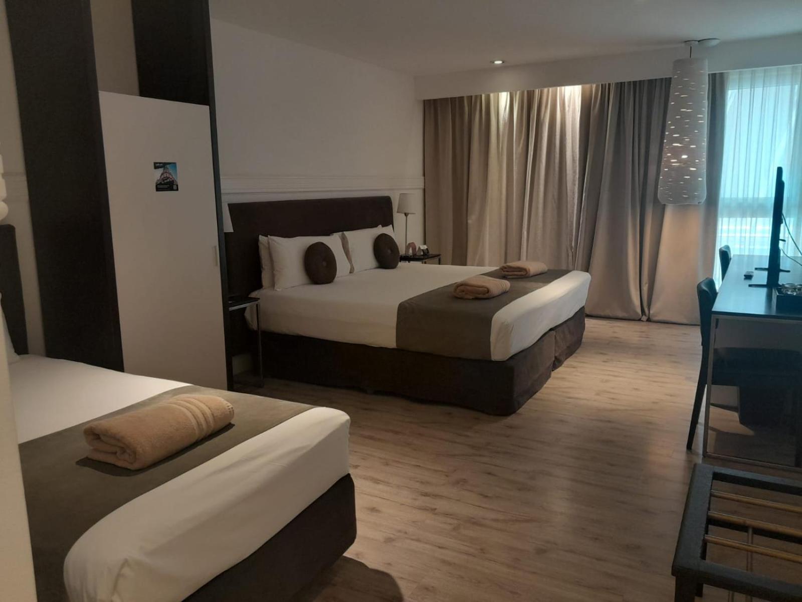Esplendor By Wyndham Savoy Rosario Hotel Luaran gambar